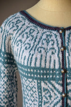 Three Colors Sweater